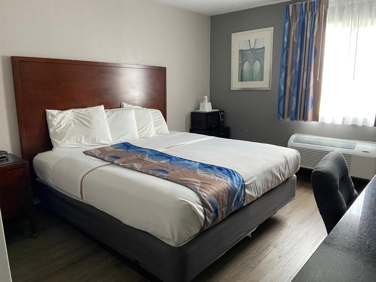 Travelodge Inn & Suites By Wyndham Albany Esterno foto