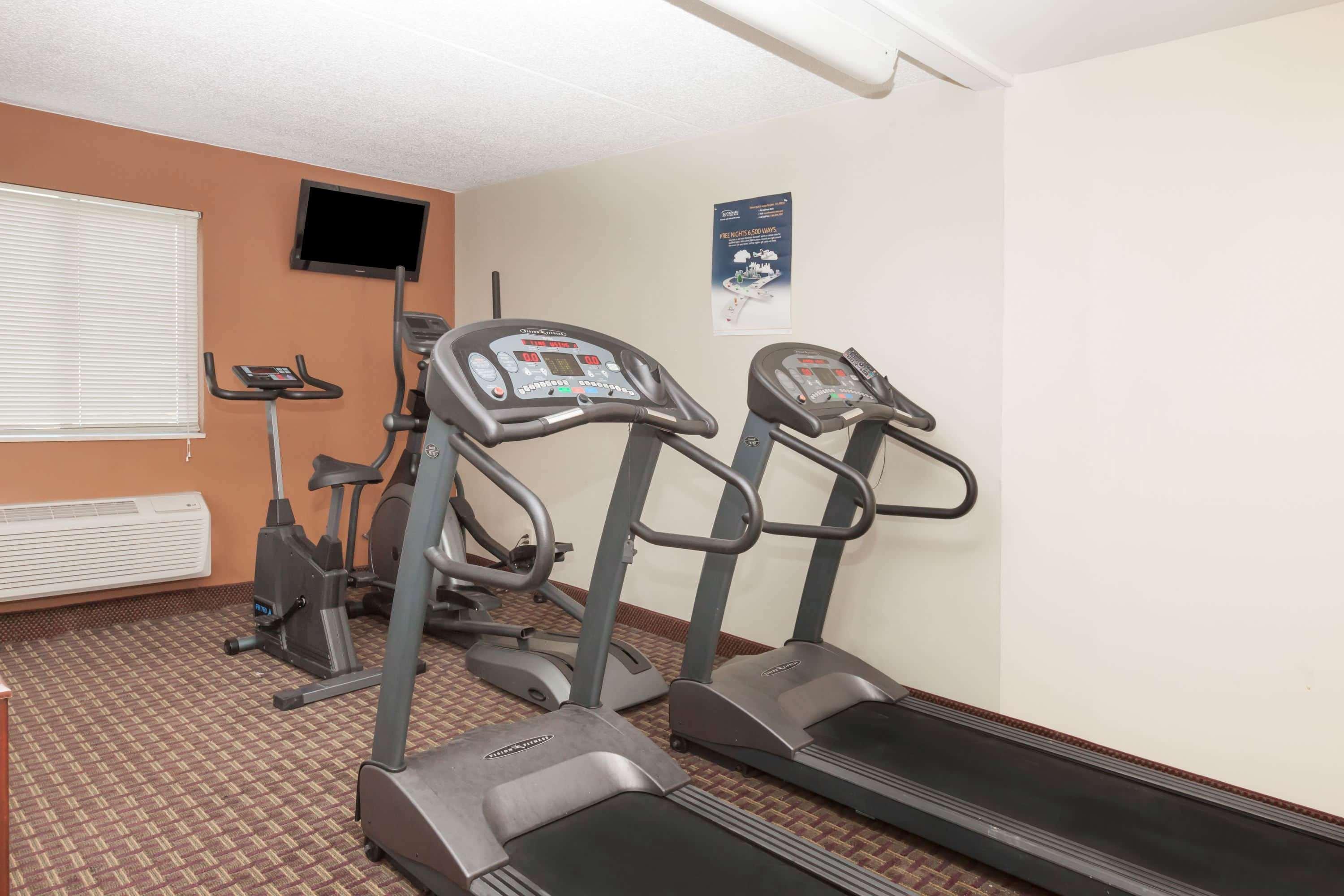 Travelodge Inn & Suites By Wyndham Albany Esterno foto
