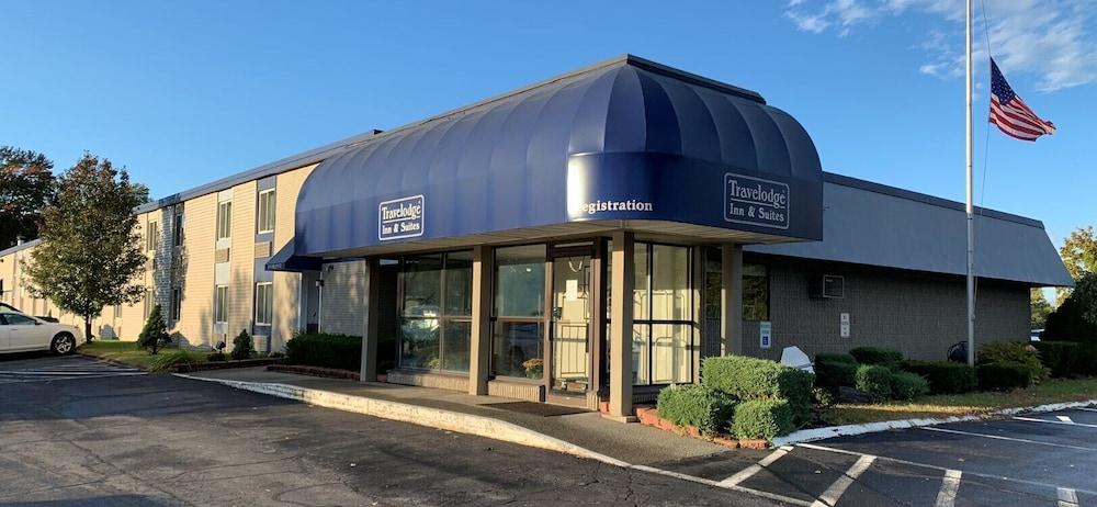Travelodge Inn & Suites By Wyndham Albany Esterno foto