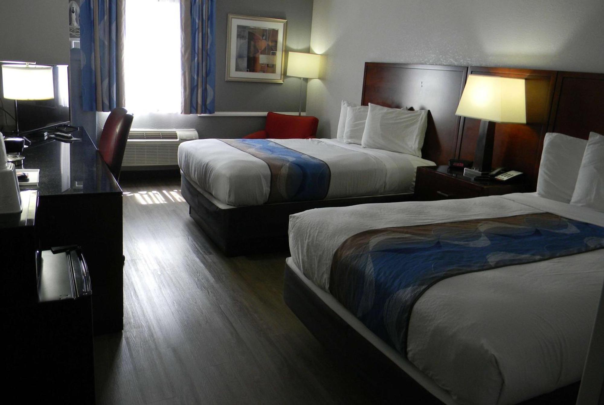 Travelodge Inn & Suites By Wyndham Albany Esterno foto