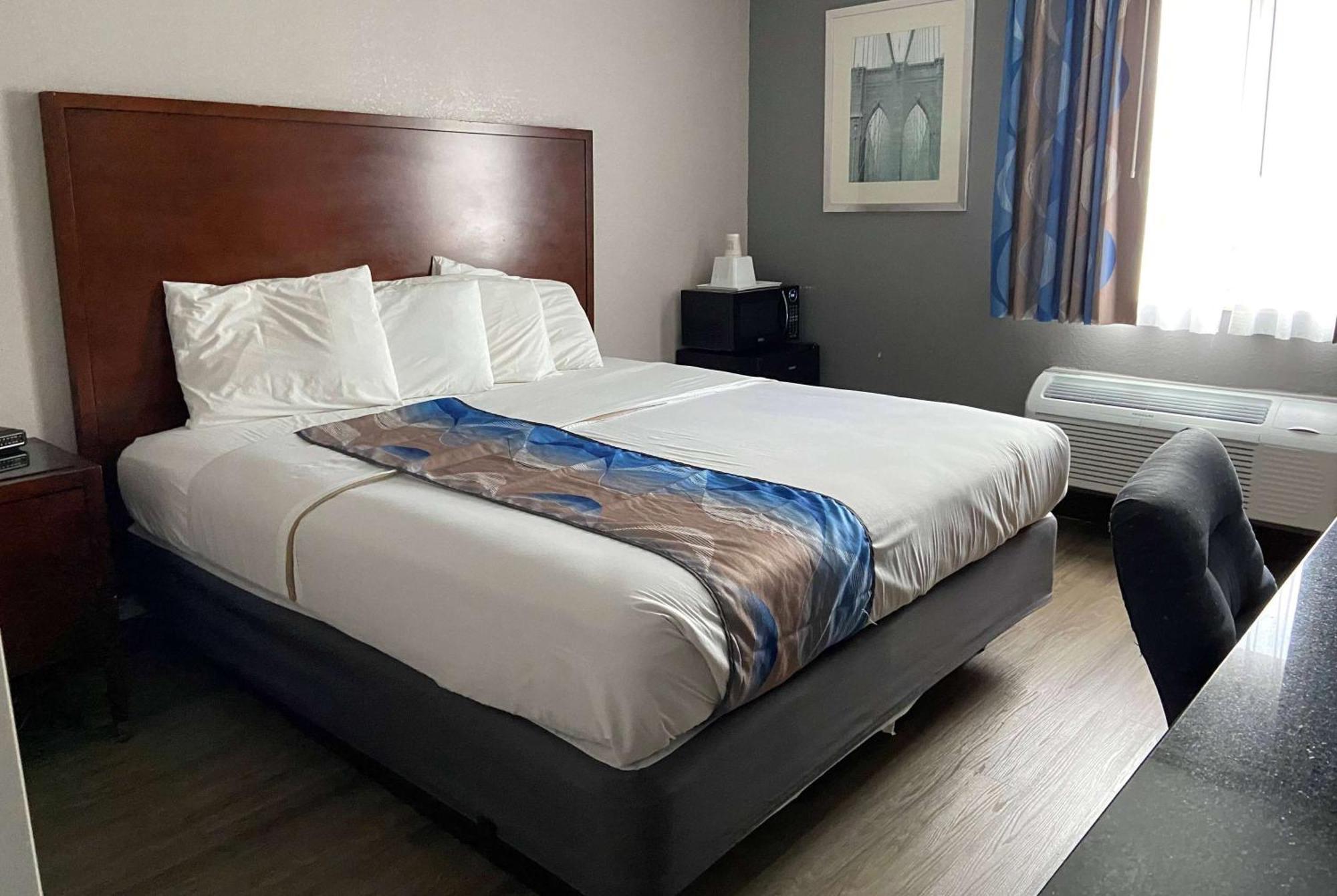 Travelodge Inn & Suites By Wyndham Albany Esterno foto