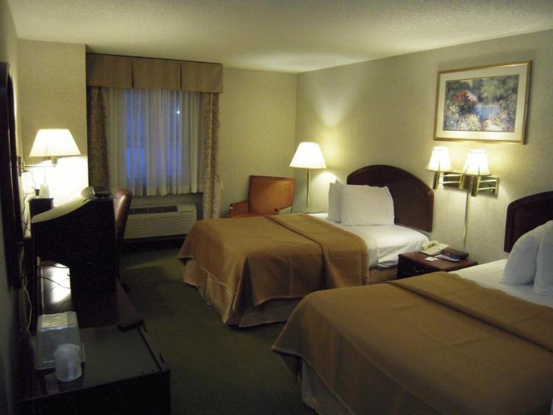 Travelodge Inn & Suites By Wyndham Albany Esterno foto